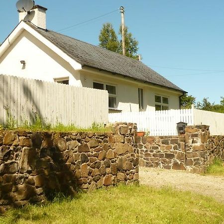 Craigalappan Cottages Holiday Home Бушмілс Екстер'єр фото